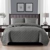 Twin/Twin XL 2-Piece Polyester Microfiber Diamond Quilt Set