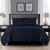 Twin/Twin XL 2-Piece Polyester Microfiber Diamond Quilt Set